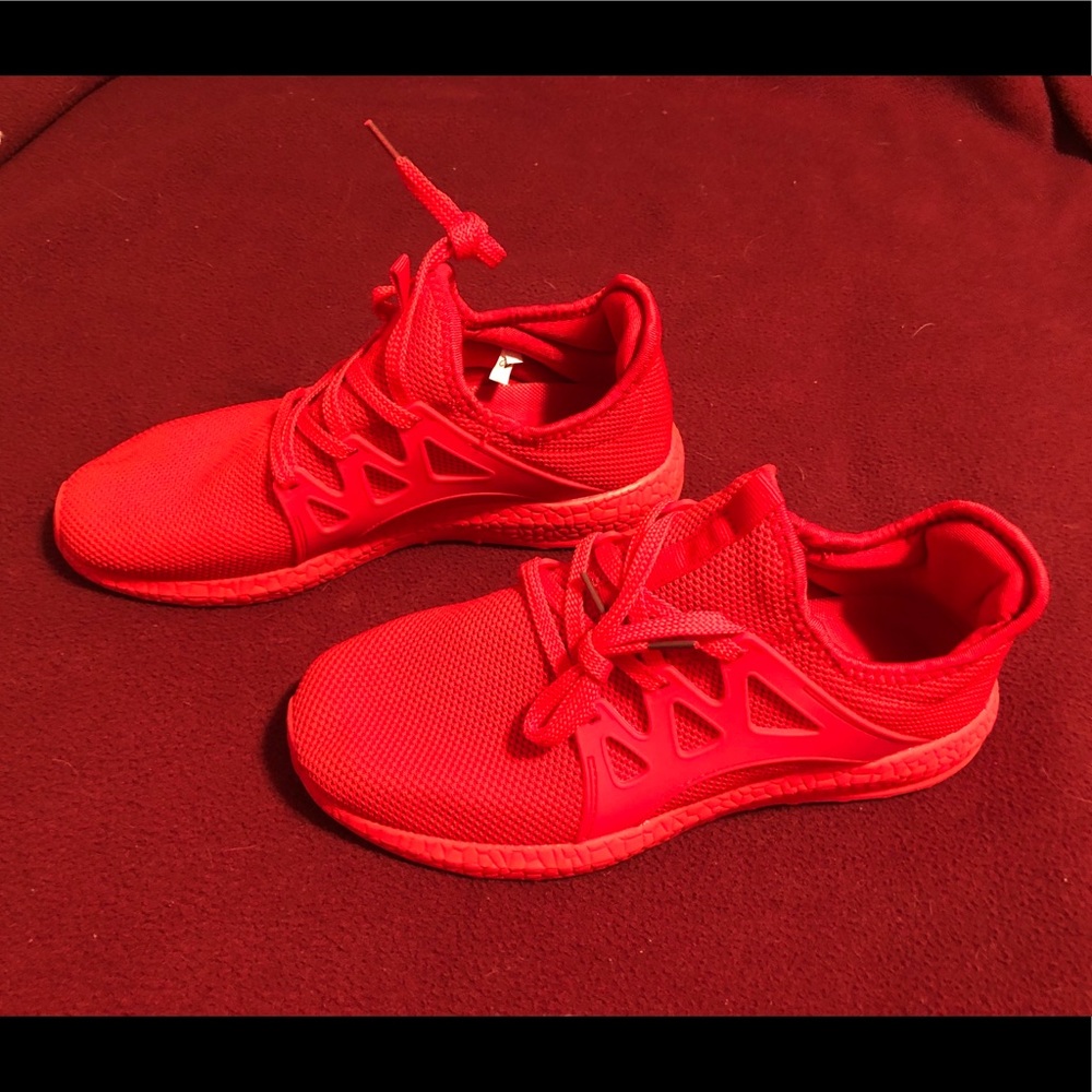 Never worn running shoes